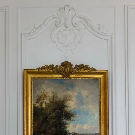 Lejlighed Veeve Ornate In The 8th